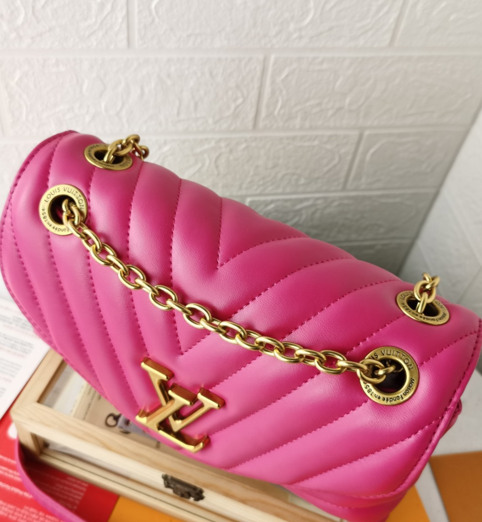 Bolsa Louis Vuitton New Wave GM