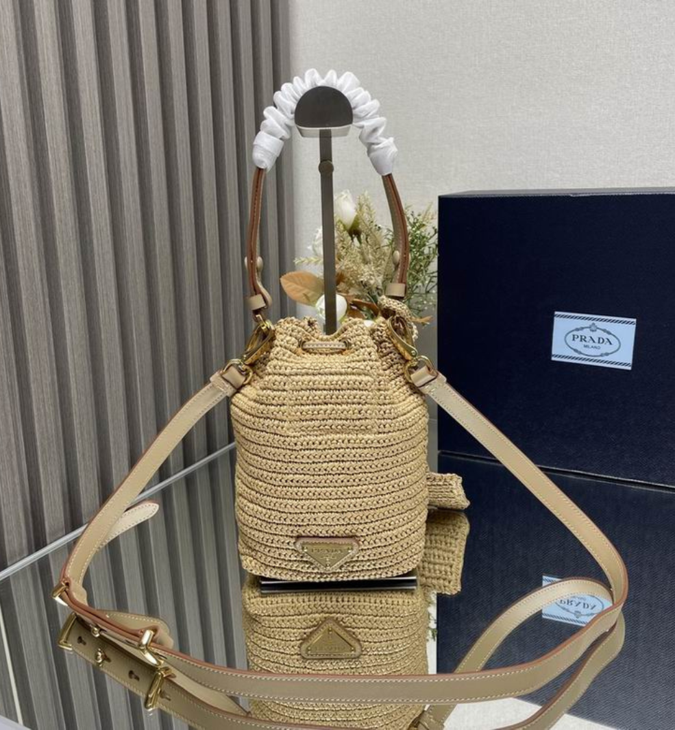 Bolsa Prada Bucket Raffia