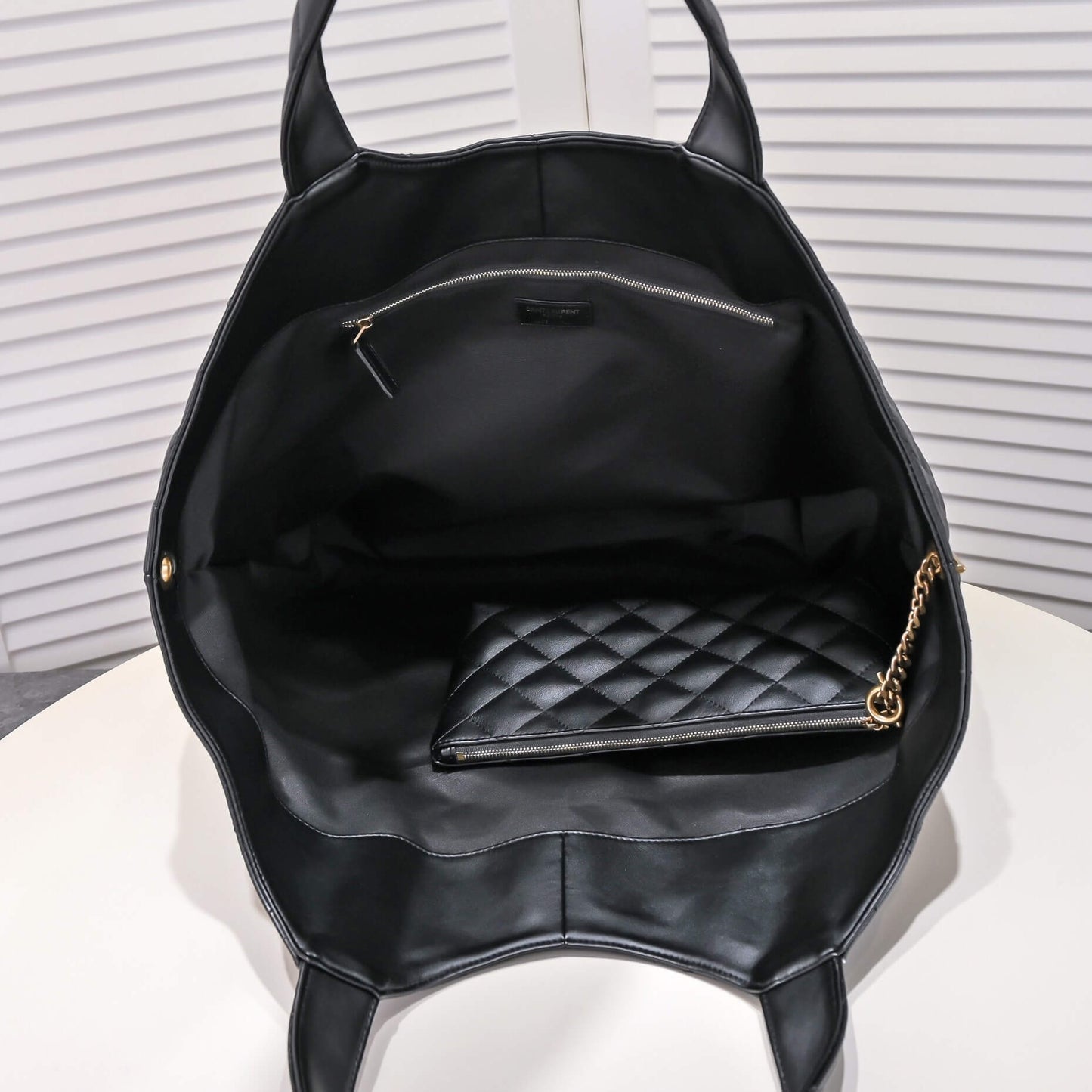 YSL Icare quilted lambskin oversized shopping bag(High-end grade)