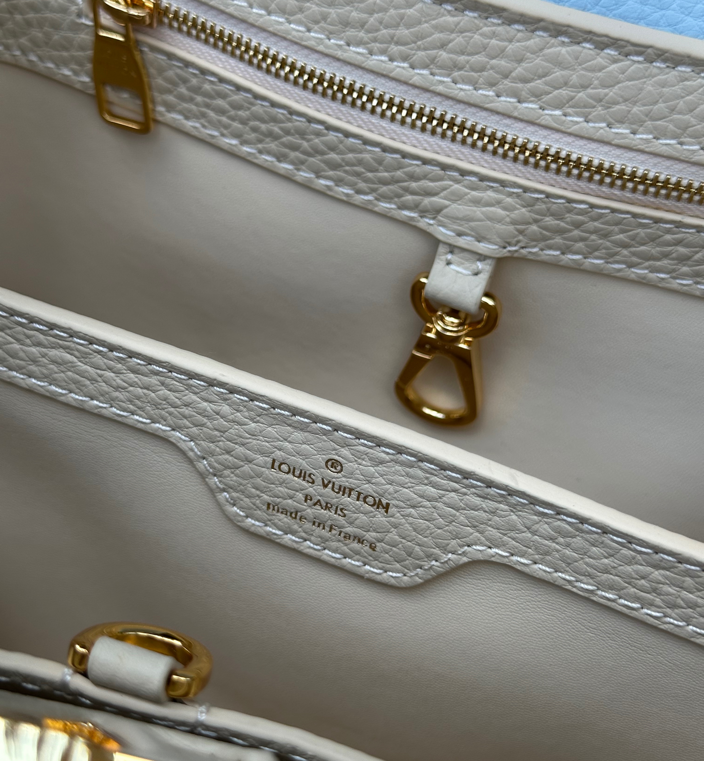 Bolsa Louis Vuitton Capucines