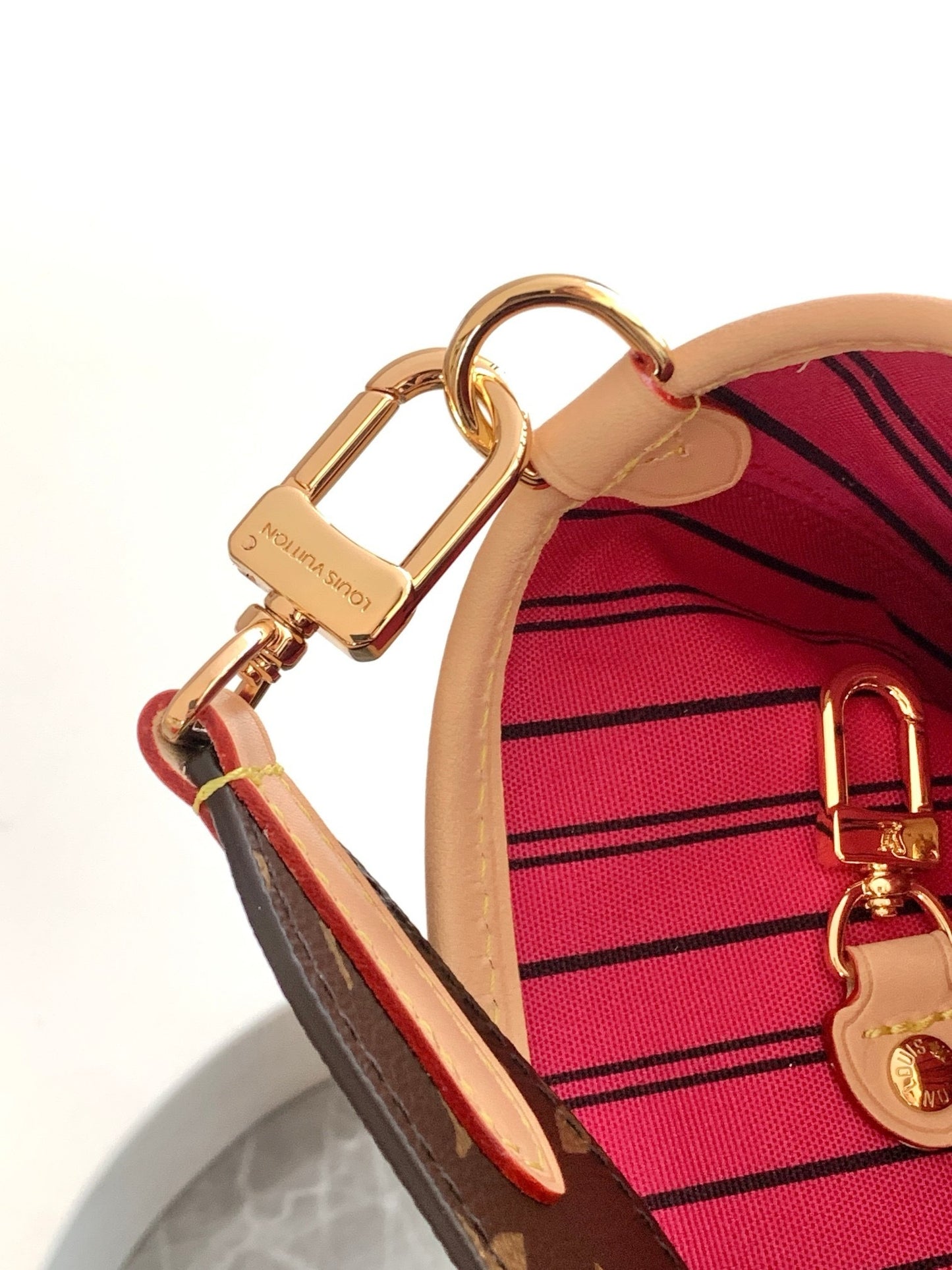 Bolsa Louis Vuitton Neverfull Inside Out MM