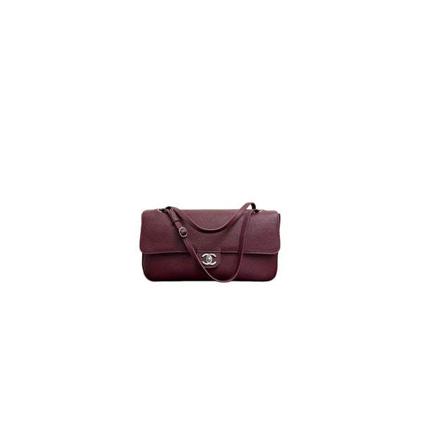Chanel Maxi Flapbag Small