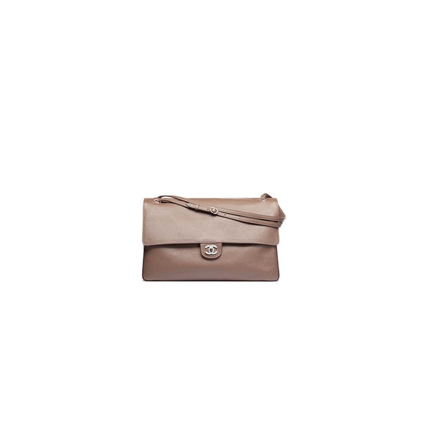 Chanel Maxi Flapbag