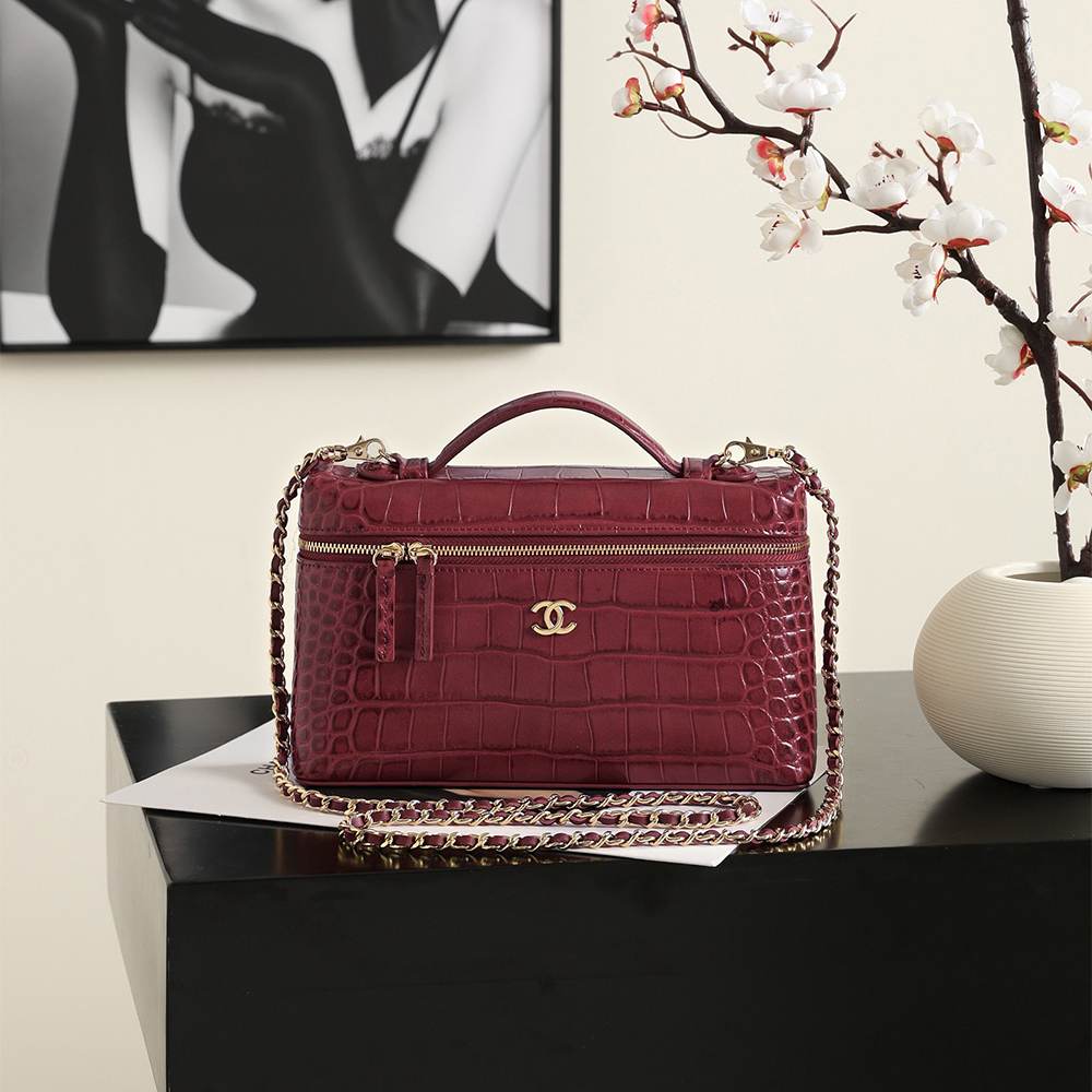 Chanel Large Vanity Crocco