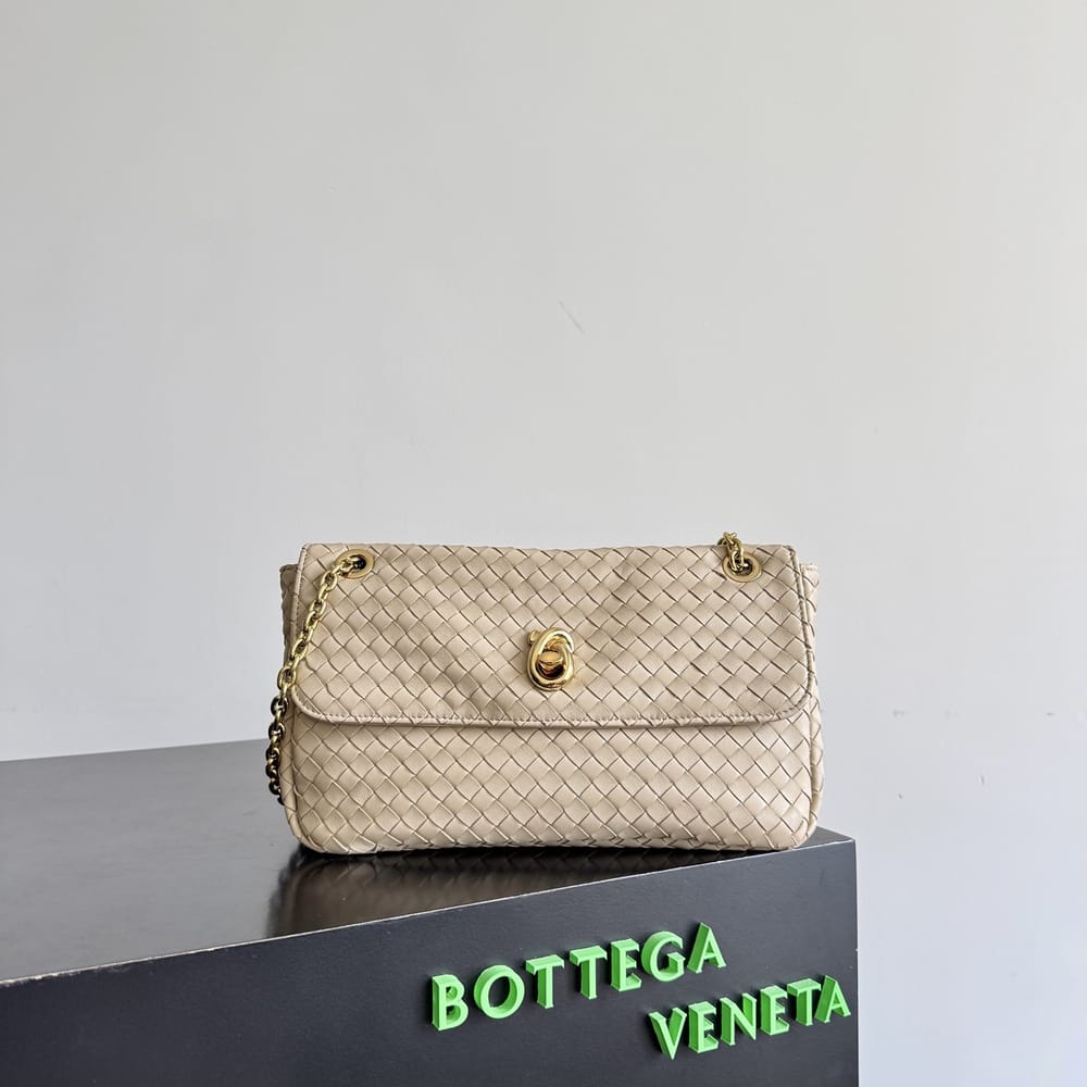 Bottega Veneta Madison