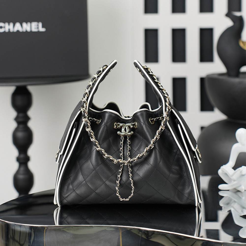 Chanel 25 Small