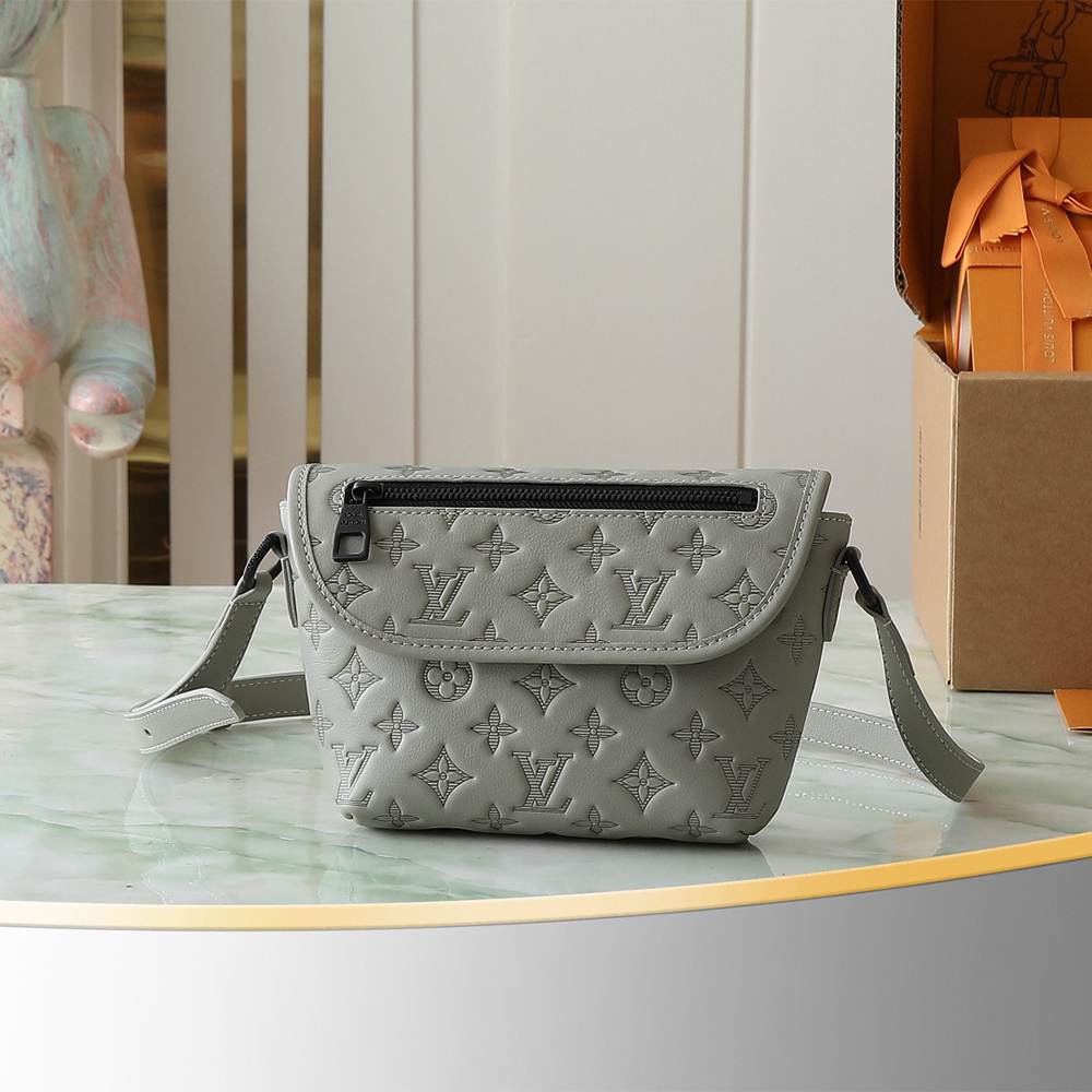 Louis Vuitton Pulse Wearable