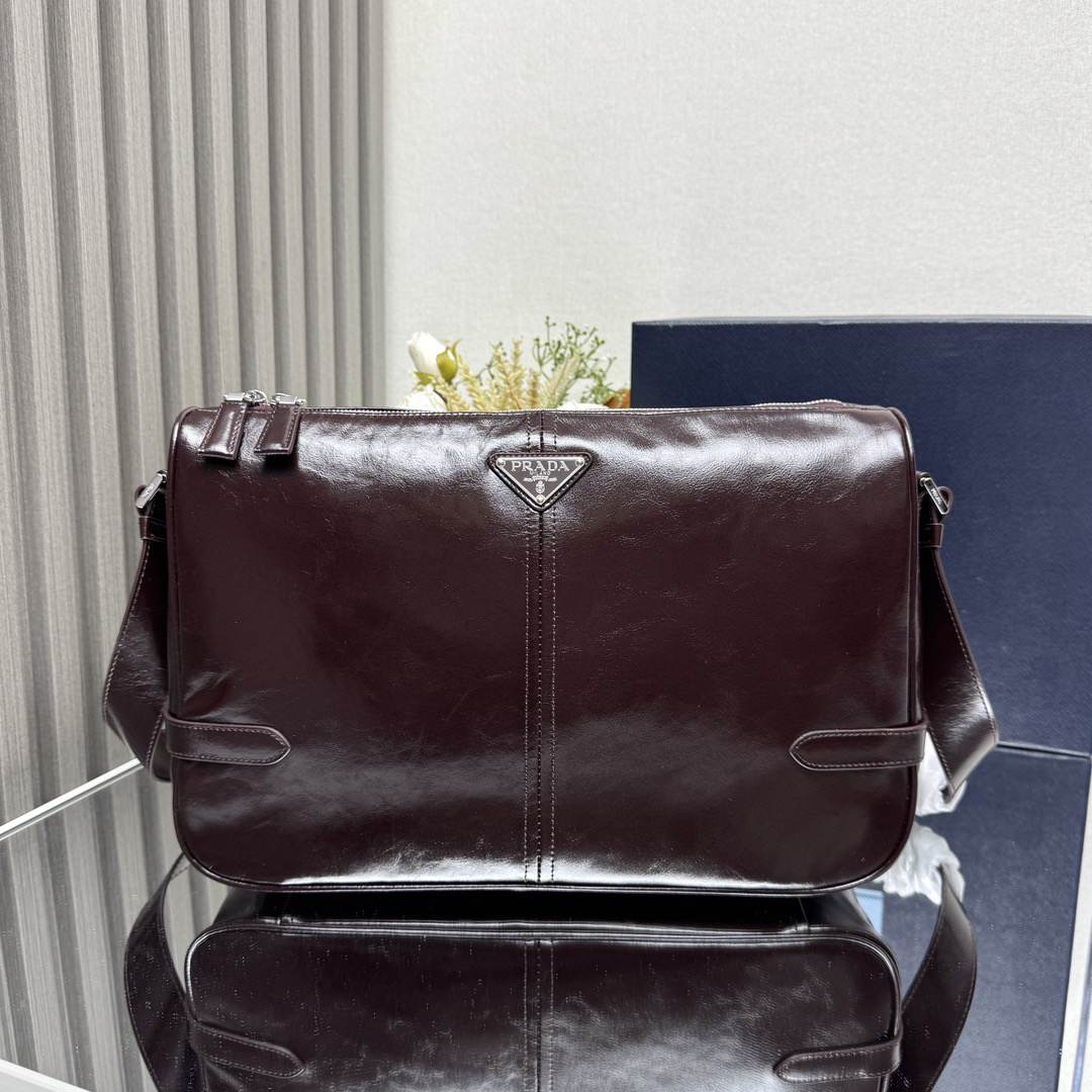 Prada Leather shoulder bag