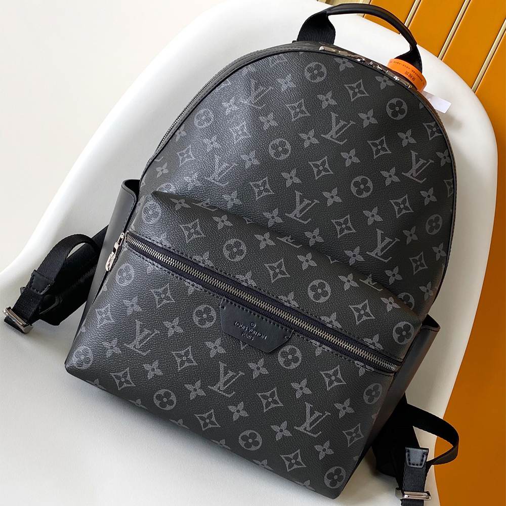 Louis Vuitton Discovery PM