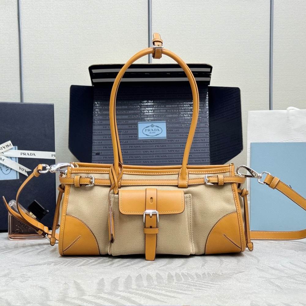 Prada Bonnie Medium