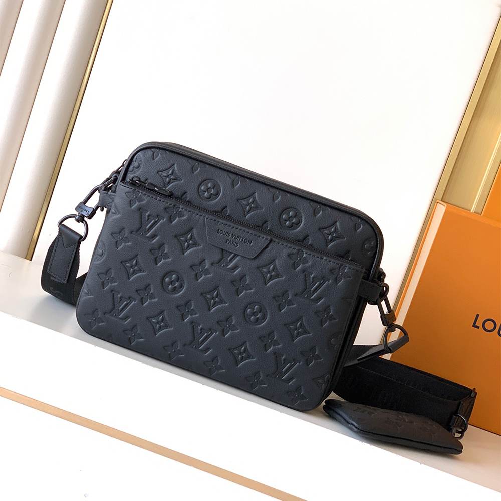 Louis Vuitton Trio Messenger