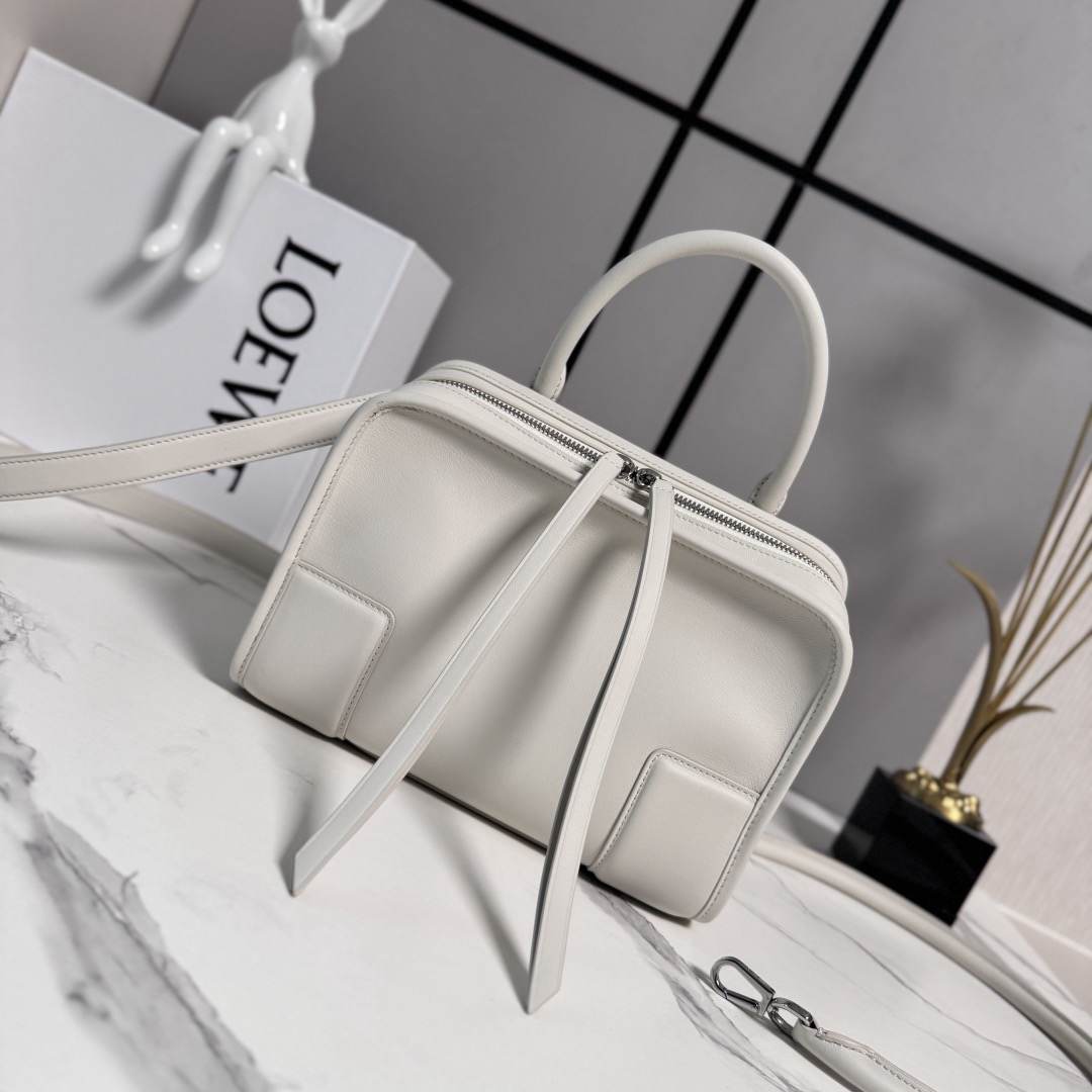 Loewe Small Amazona 180