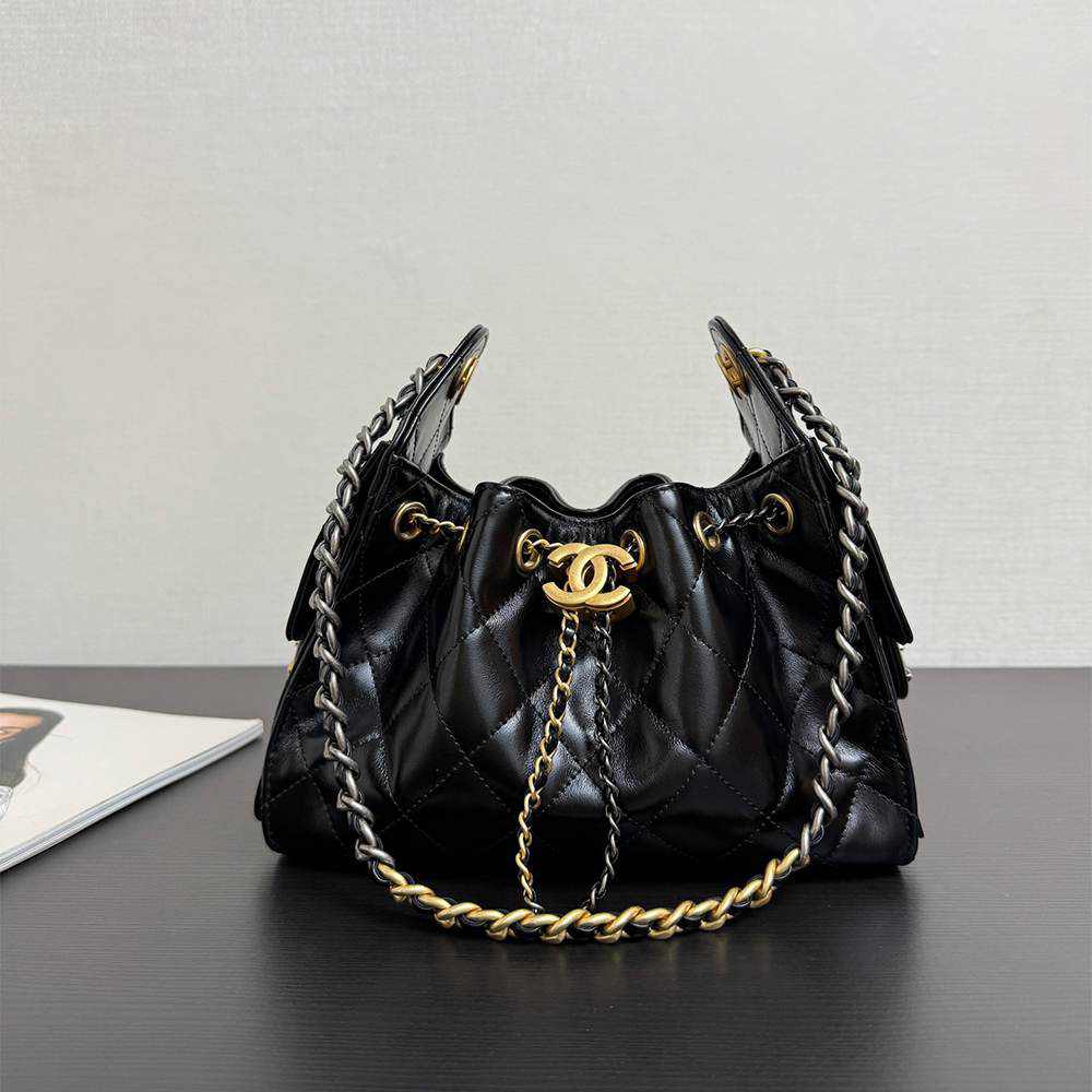 Chanel 25 Mini Shiny