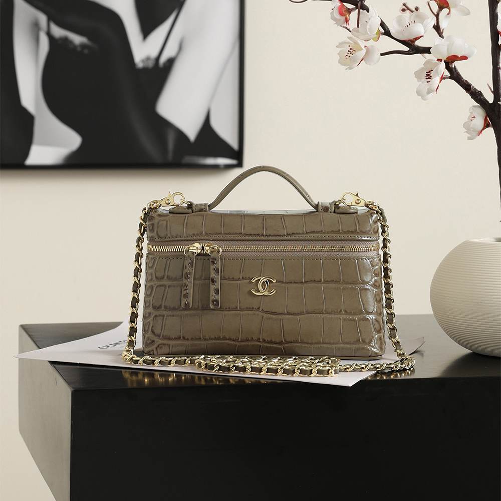 Chanel Small Vanity Crocco