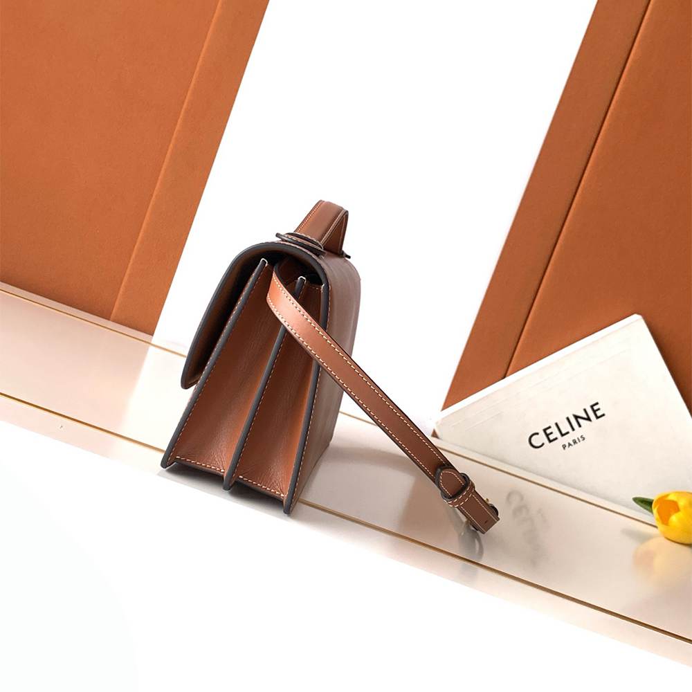 Celine Medium Triomphe Folio