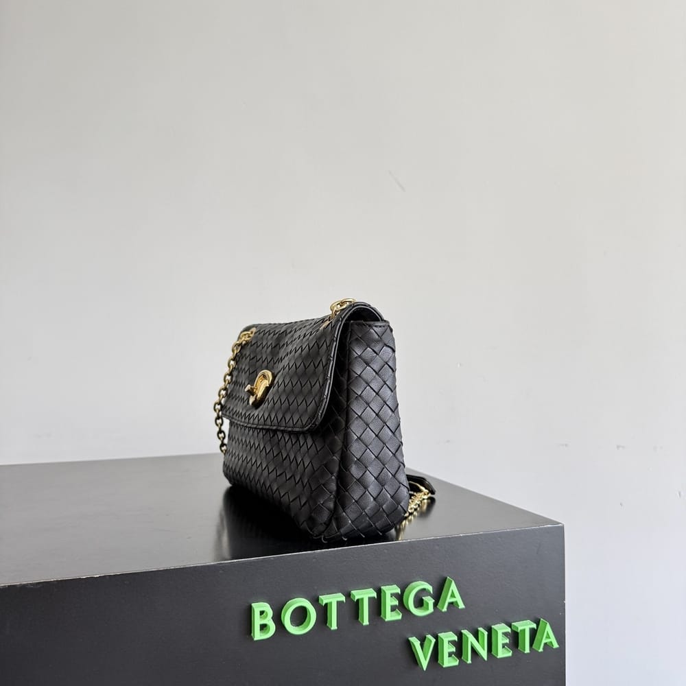 Bottega Veneta Madison