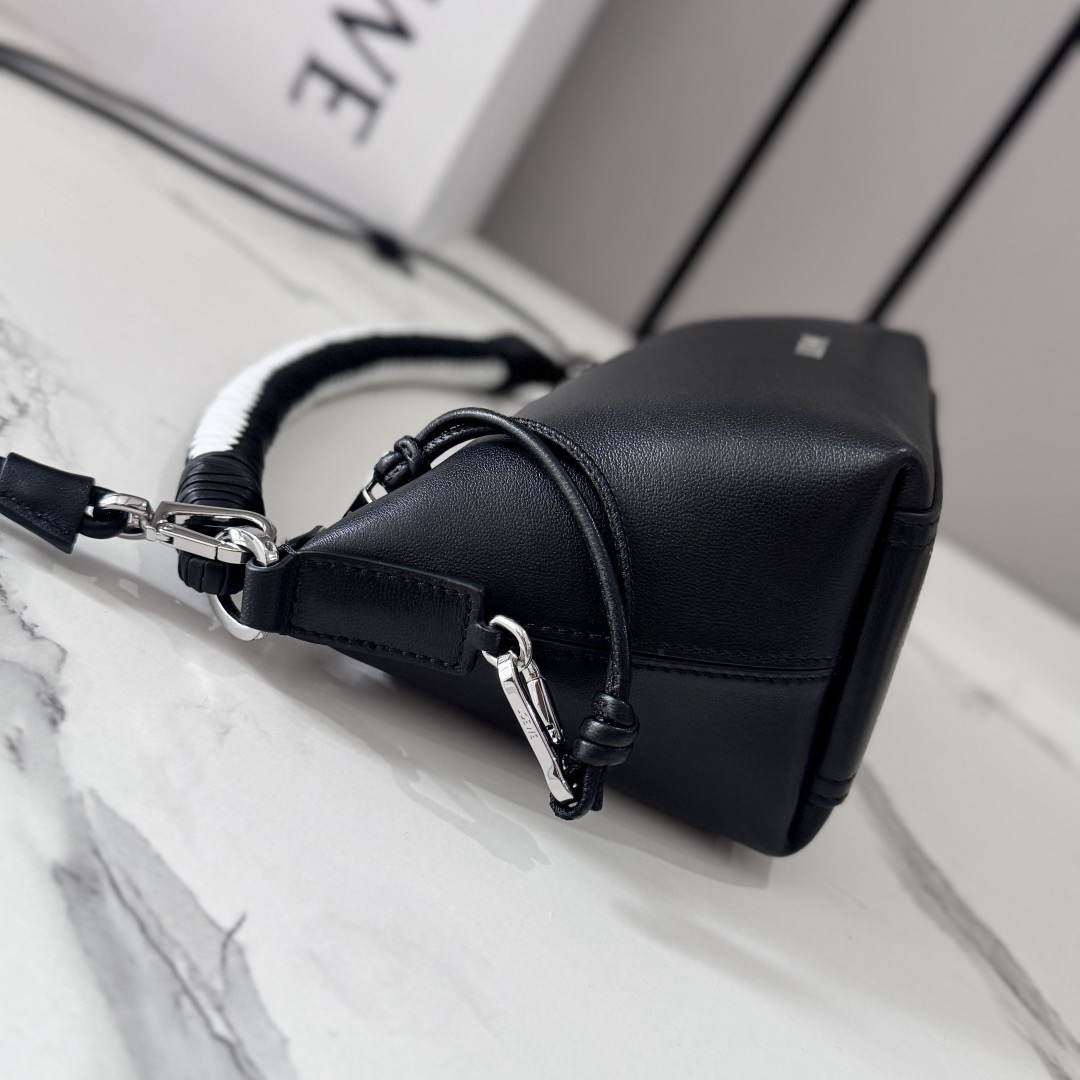 Loewe Cala Mini