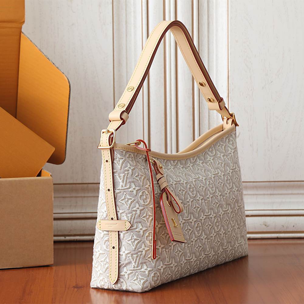 Louis Vuitton Carryall East-West