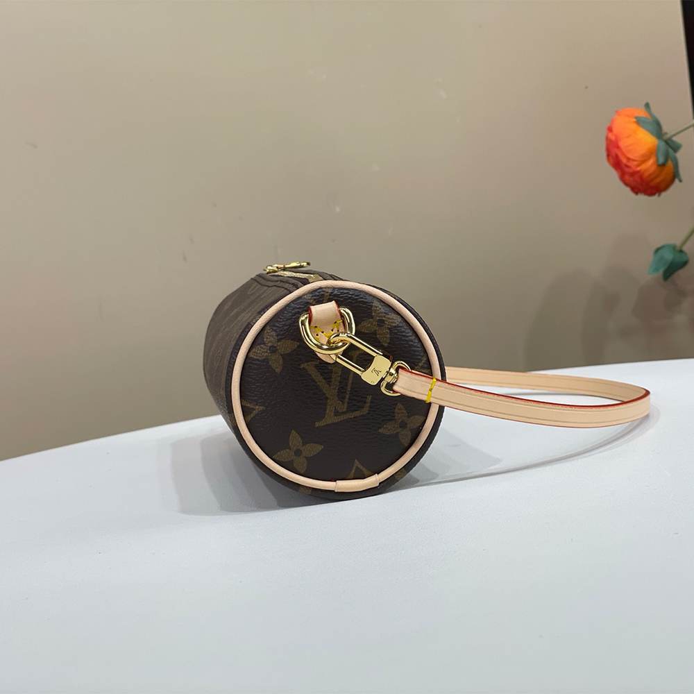 Louis Vuitton Pochette Papillon