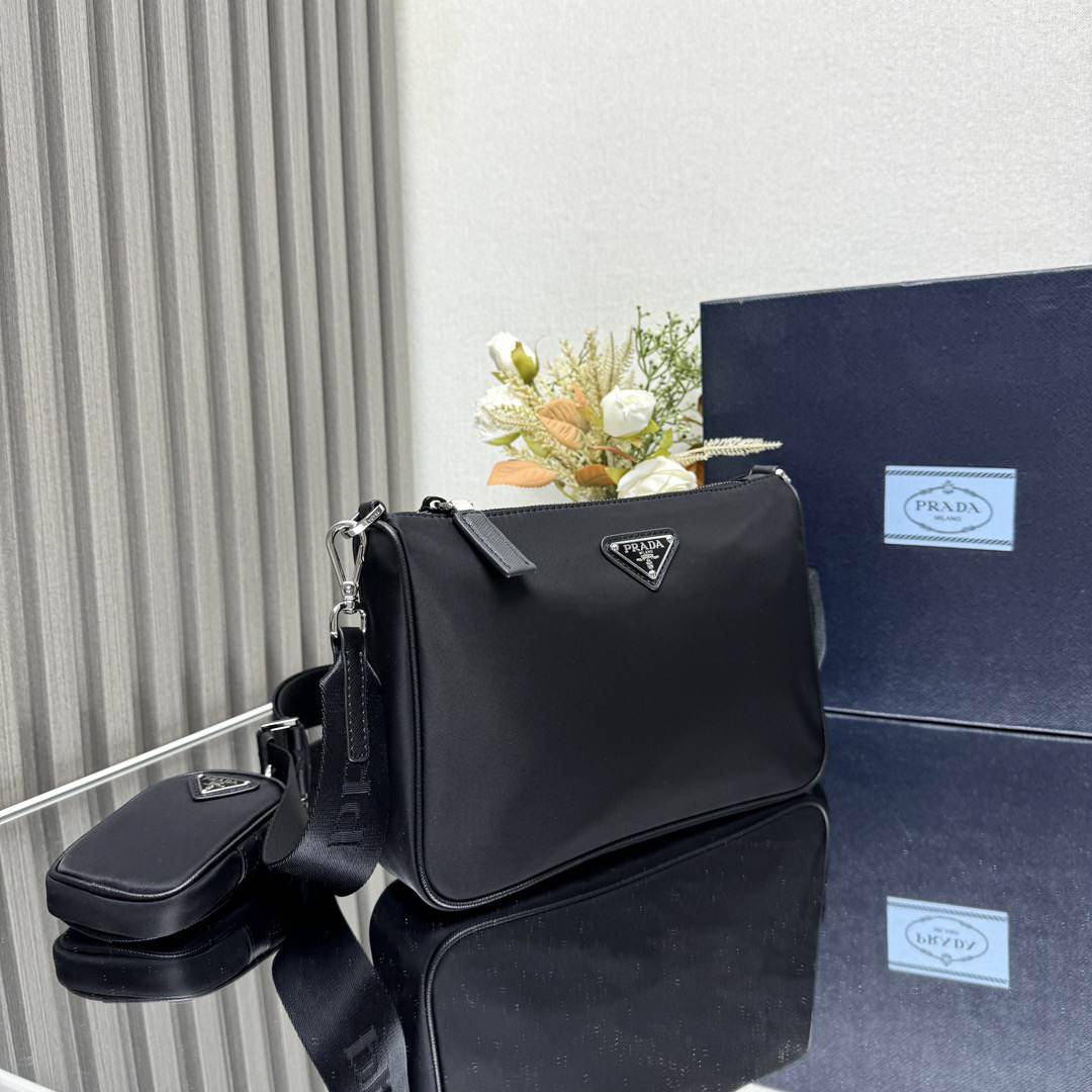 Prada Re-Nylon & Saffiano