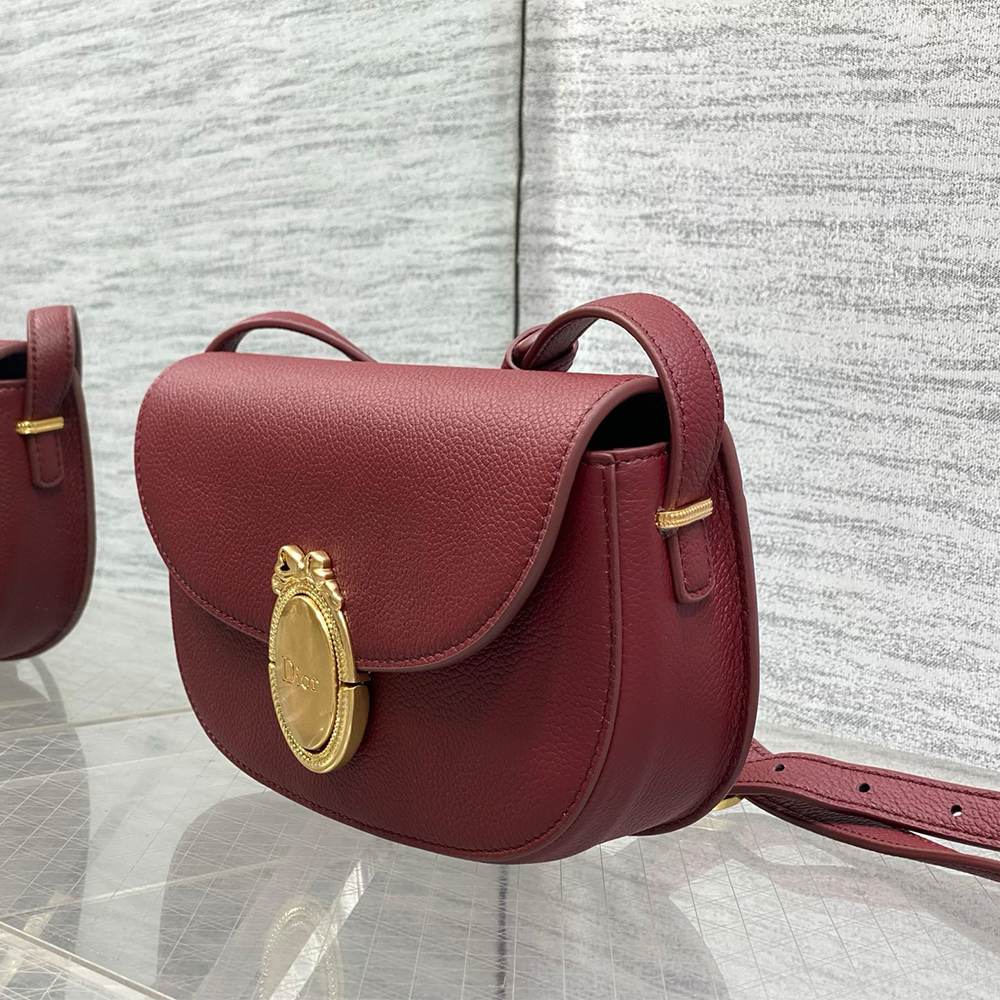 Dior Médaillon Small