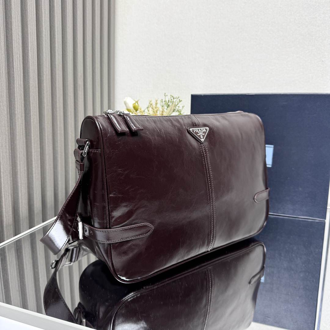 Prada Leather shoulder bag