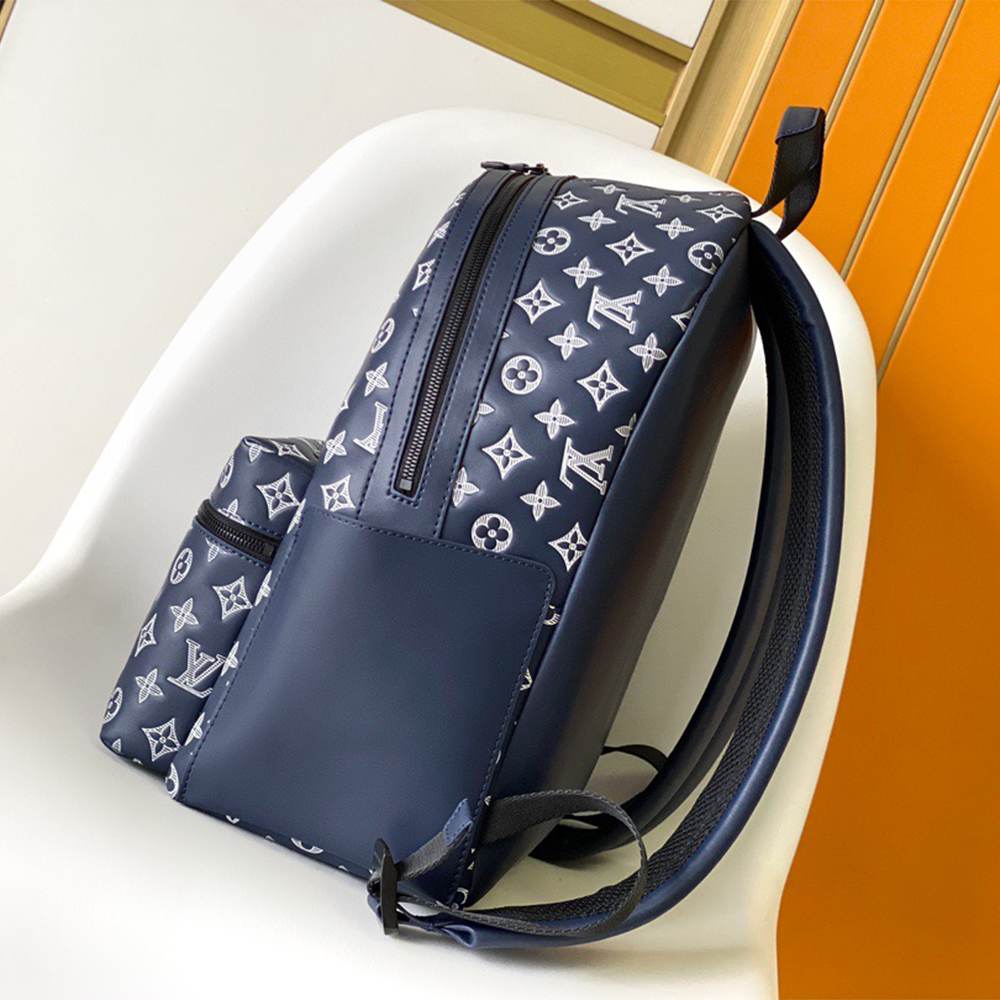 Louis Vuitton Discovery PM