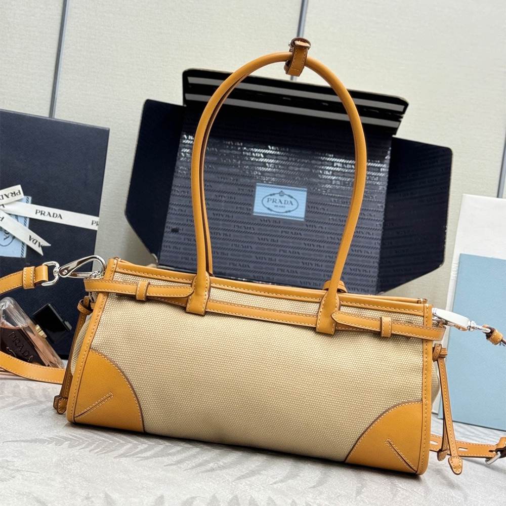 Prada Bonnie Medium