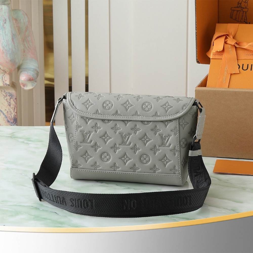 Louis Vuitton Pulse Wearable