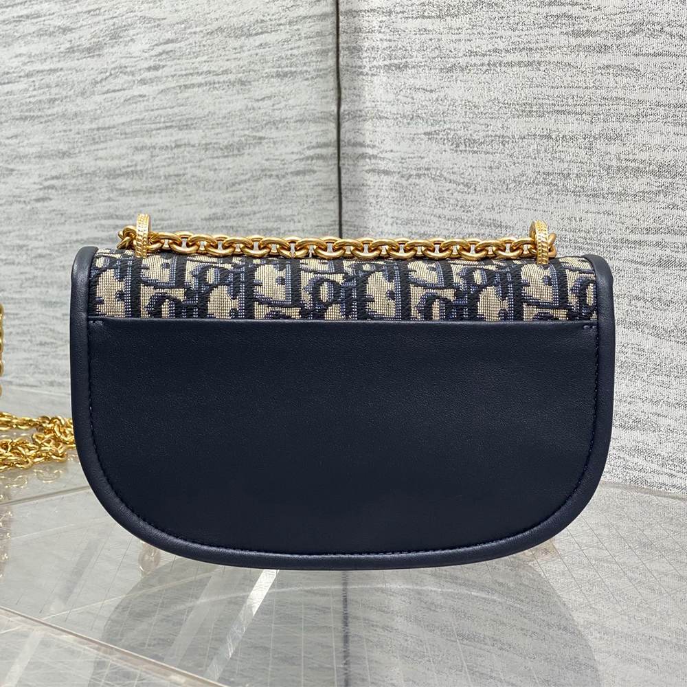 Dior Médaillon Small