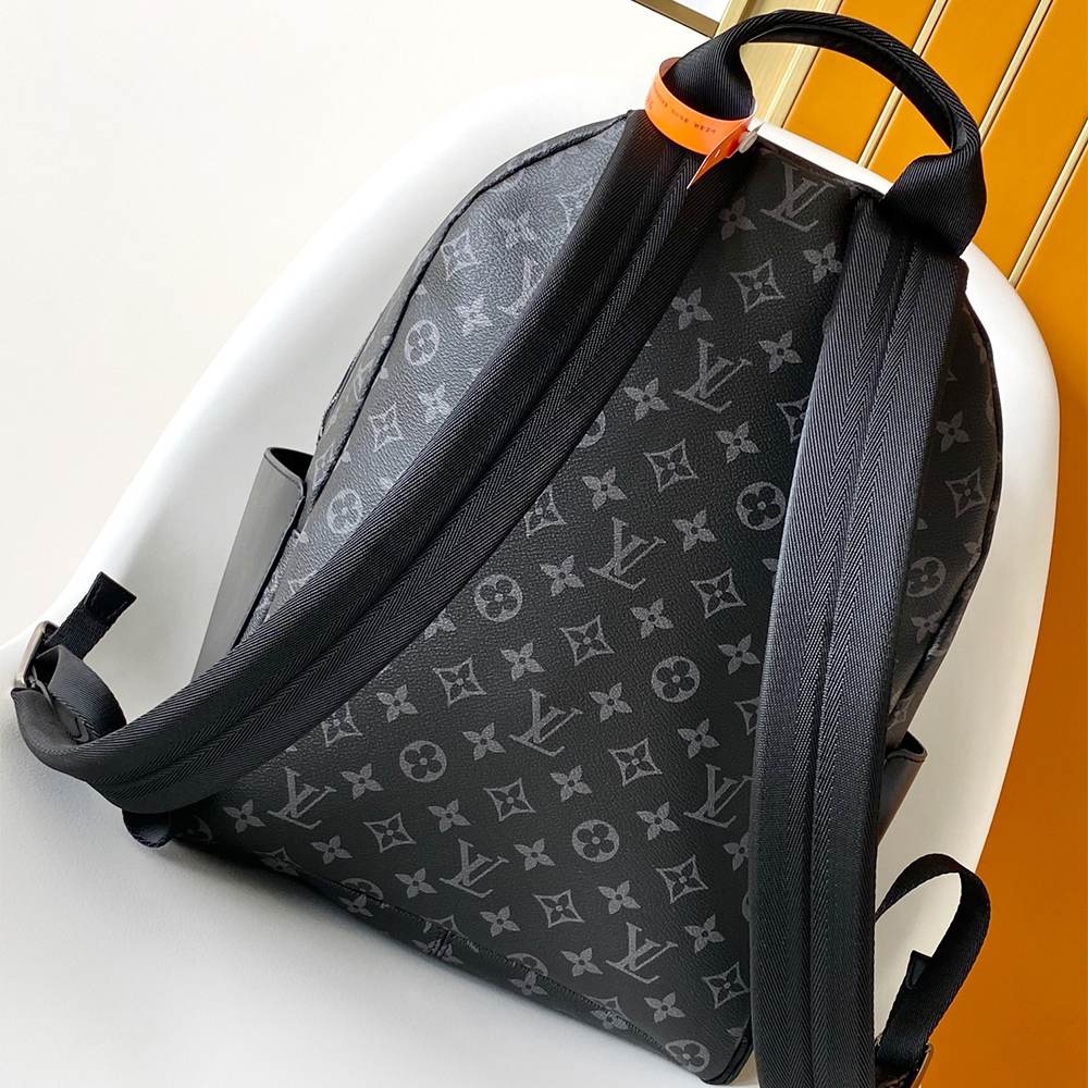 Louis Vuitton Discovery PM