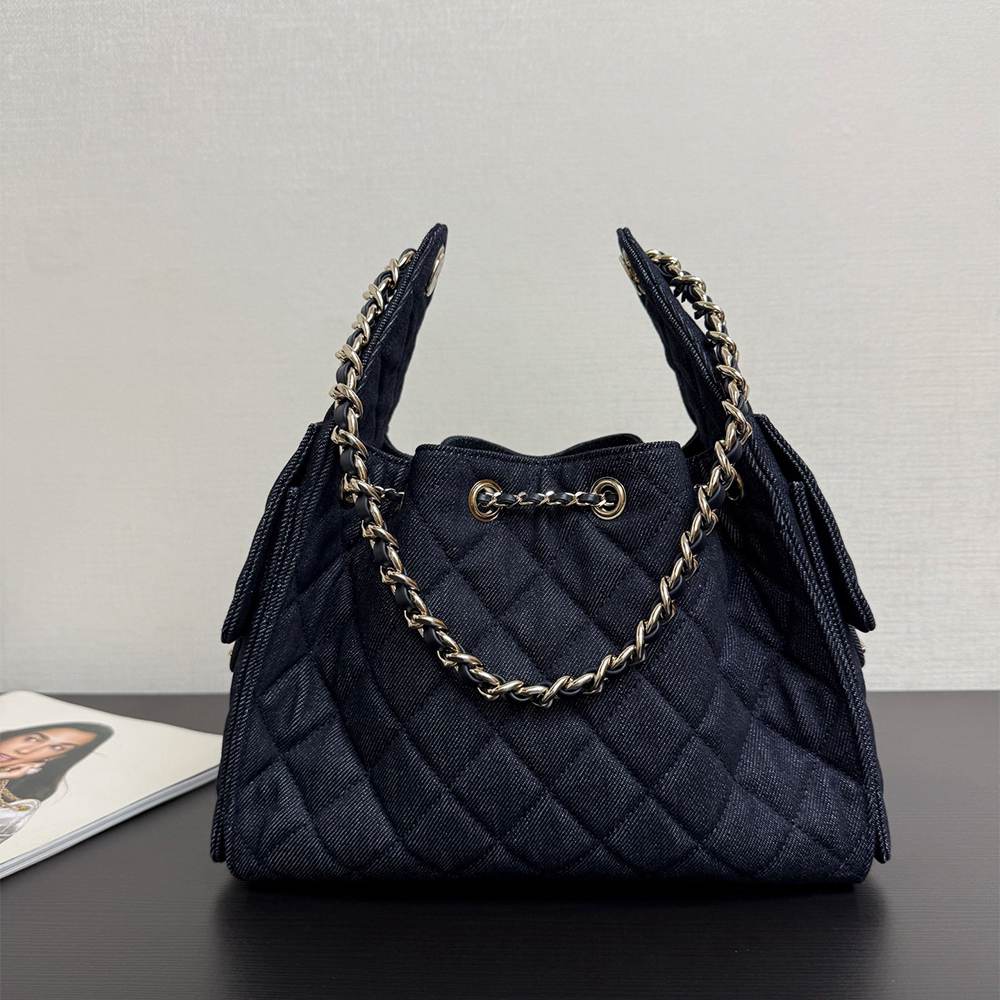 Chanel 25 Small