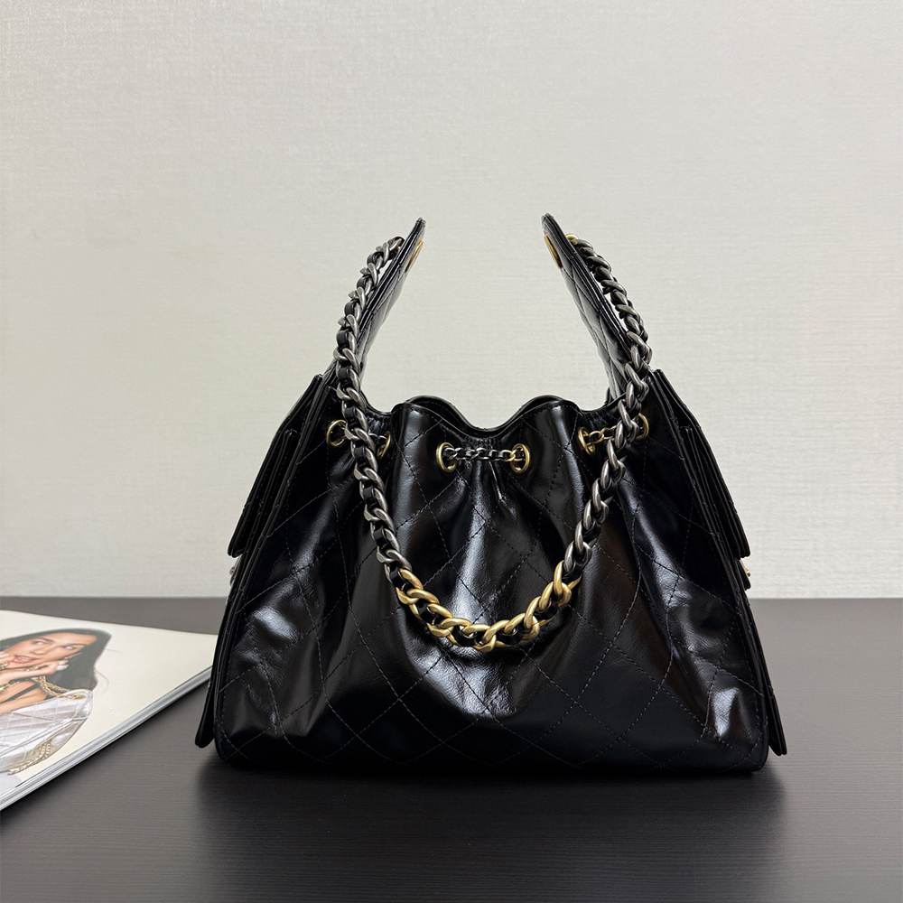 Chanel 25 Small Shiny