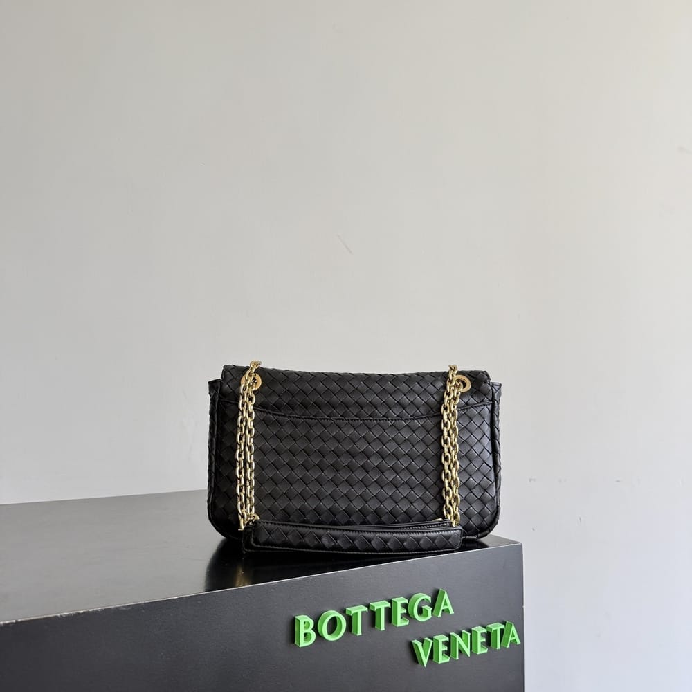 Bottega Veneta Madison