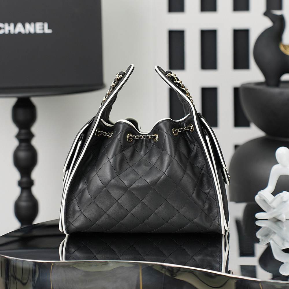 Chanel 25 Small
