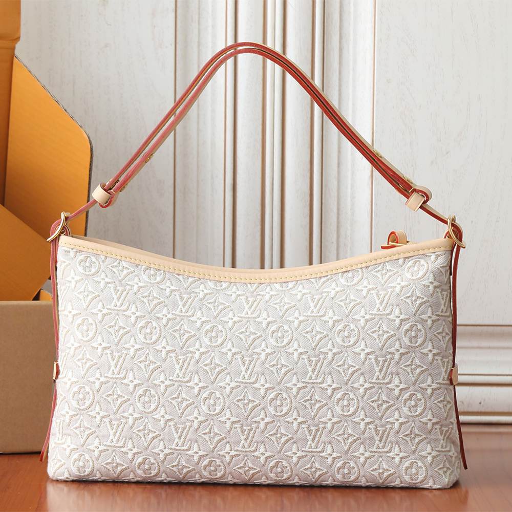 Louis Vuitton Carryall East-West