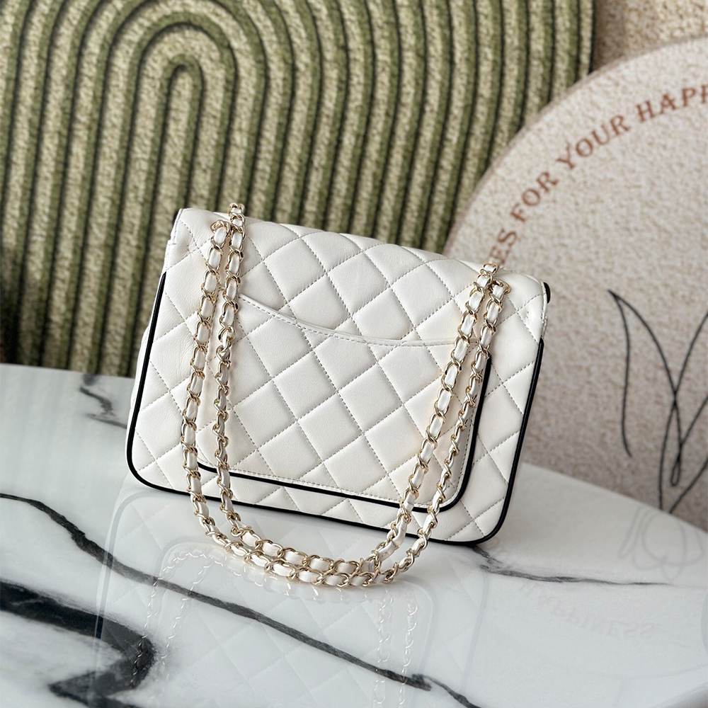 Chanel Small Wallet on Chain