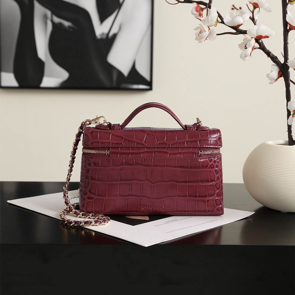 Chanel Small Vanity Crocco