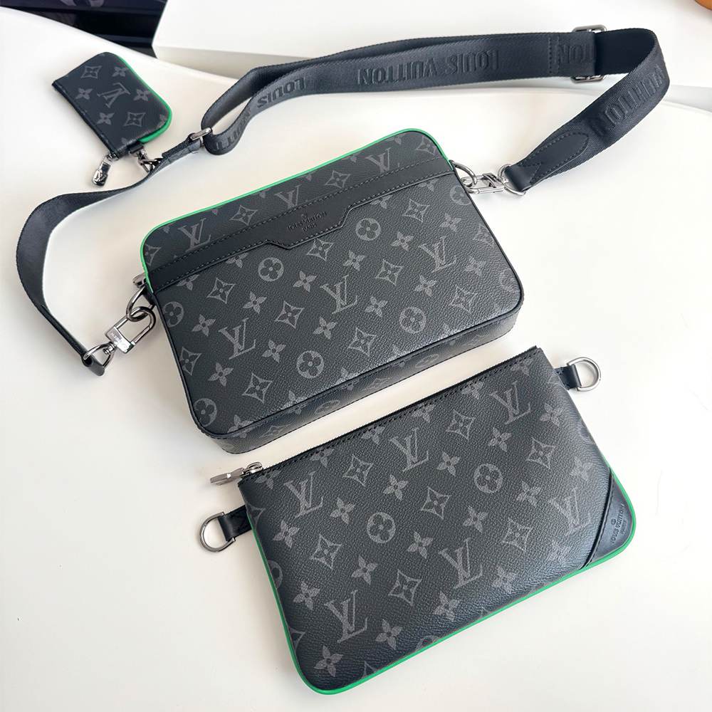 Louis Vuitton Trio Messenger