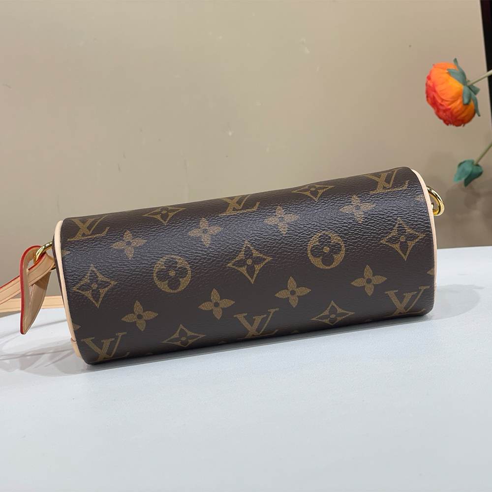 Louis Vuitton Pochette Papillon