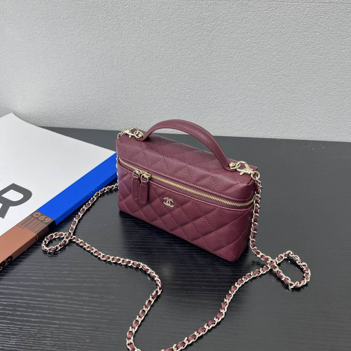 Chanel Vanity With Chain