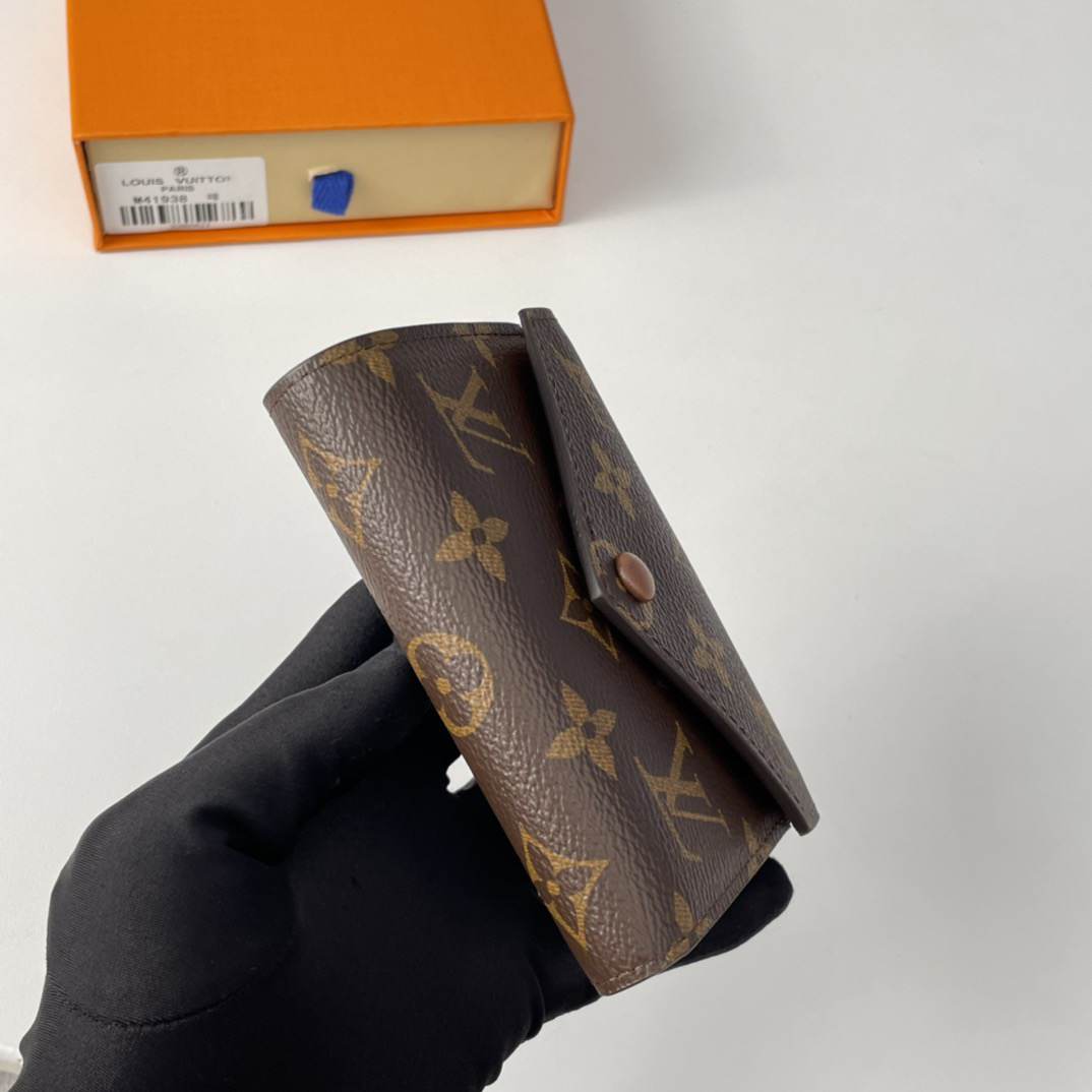 Louis Vuitton Victorine Wallet