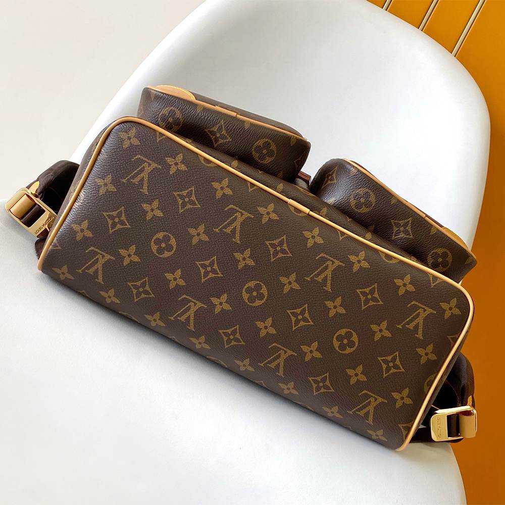 Louis Vuitton Montsouris Cargo