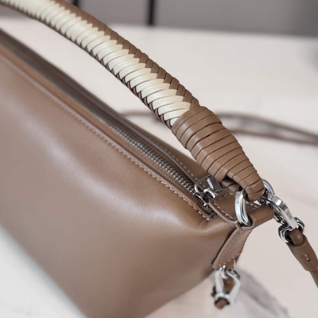 Loewe Cala Mini