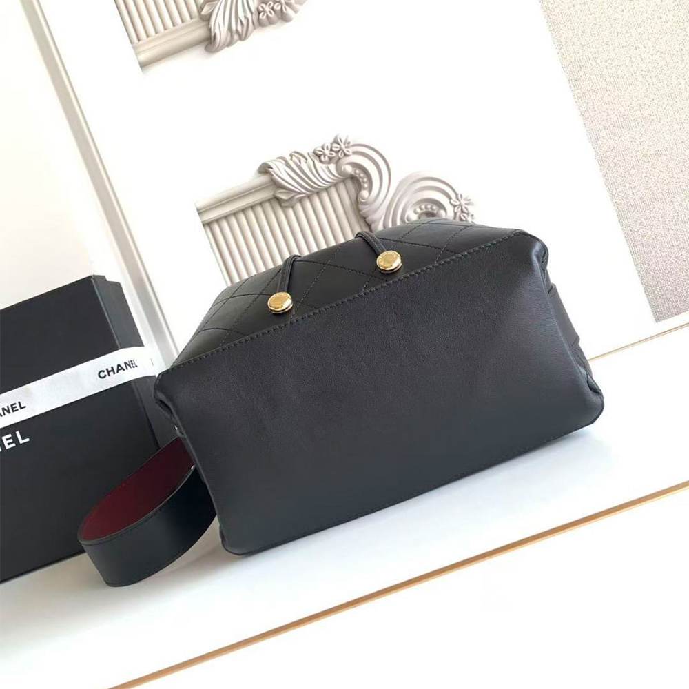 Chanel Bucket Bag 2026