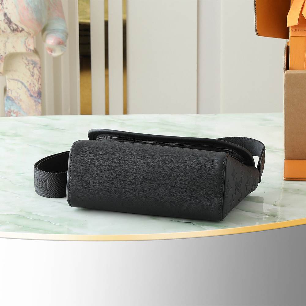 Louis Vuitton Pulse Wearable