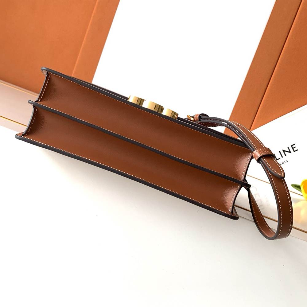 Celine Medium Triomphe Folio