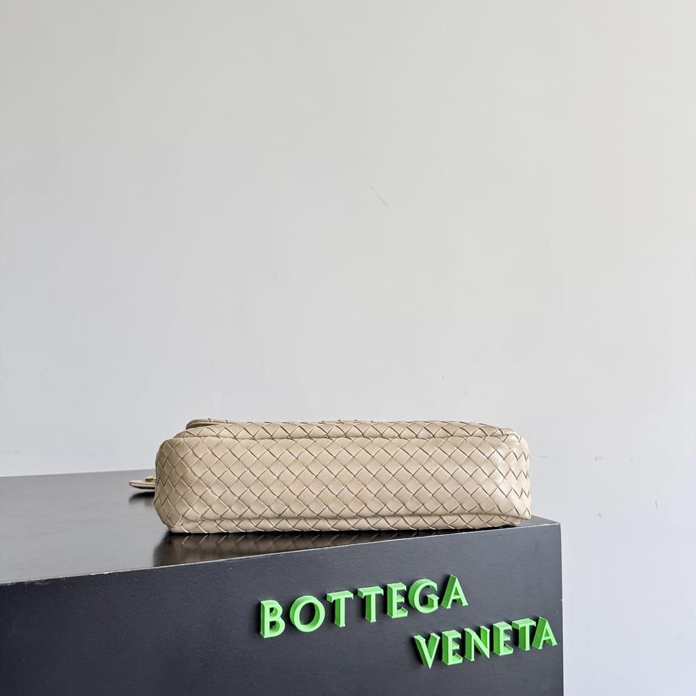 Bottega Veneta Madison