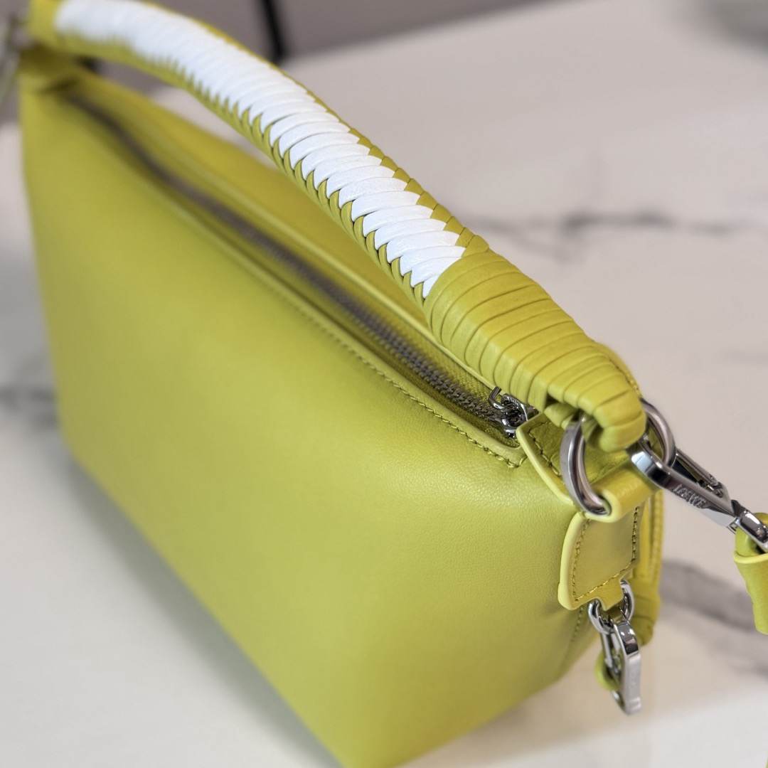 Loewe Cala Mini
