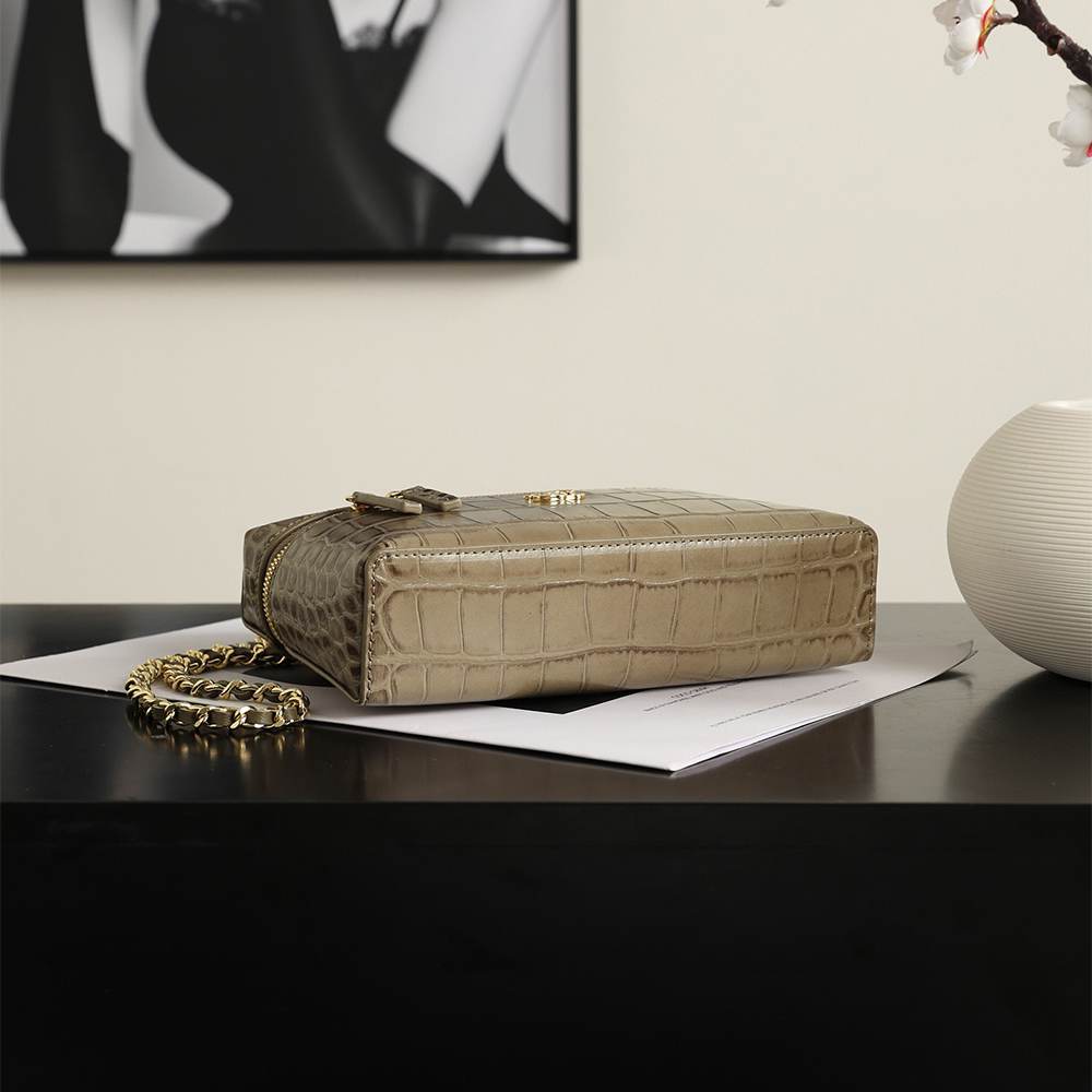 Chanel Small Vanity Crocco